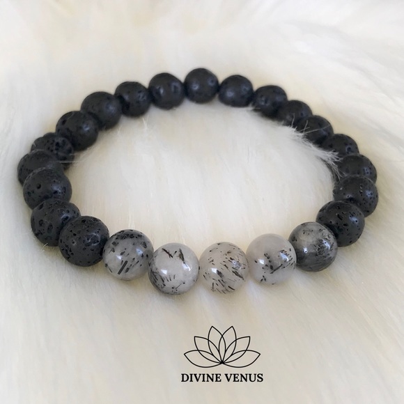 Tourmalinated Quartz x Lava Beads Stretch Bracelet - Picture 6 of 7